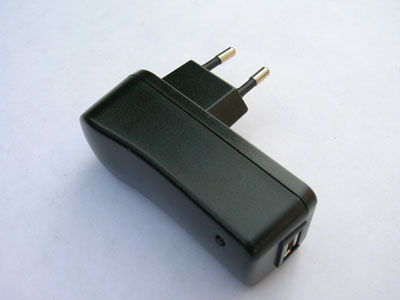 USB charger 6V600mA CE 