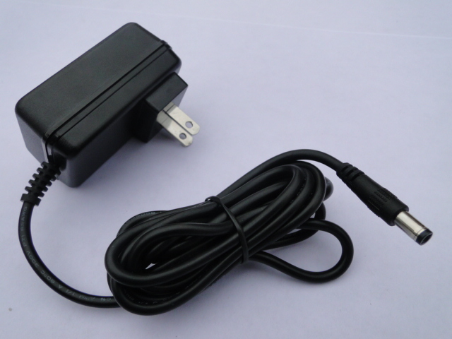 7.4V Li-ion battery charger 2A UL 18650 battery