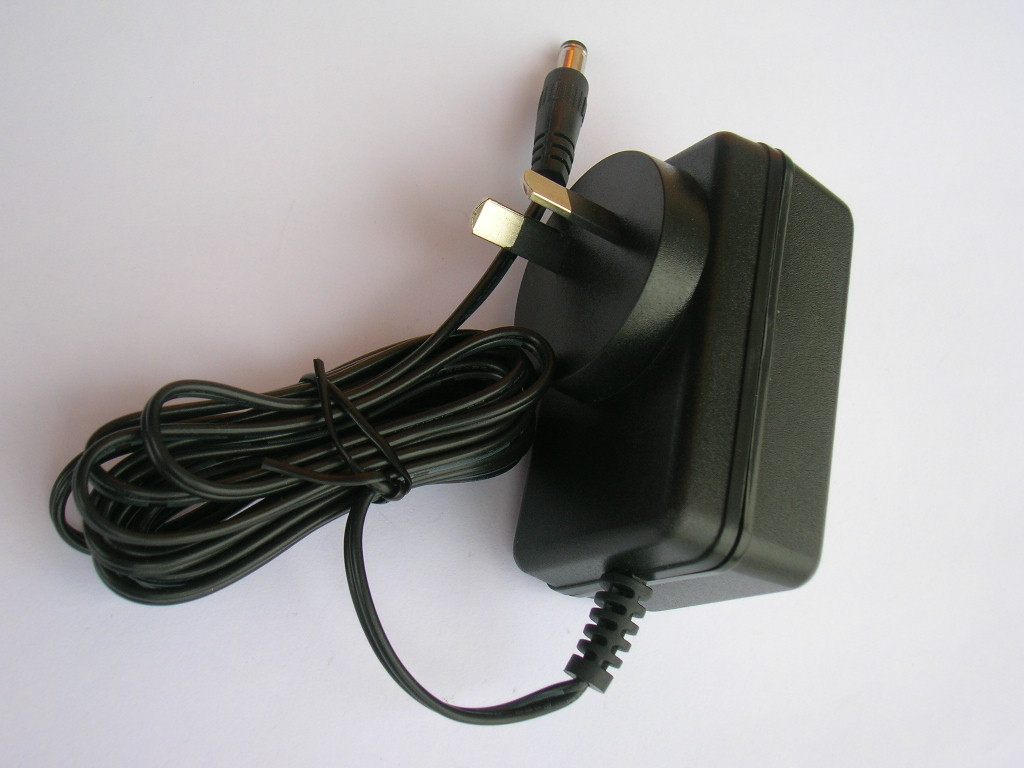 DC power adapter 12V1A with C-tick  