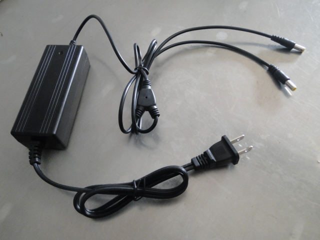 Dual output power supply 25.5V1.5A