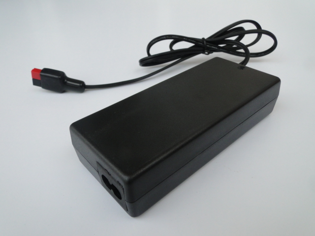 Rechargeable Li-ion battery charger 16.8V4A 