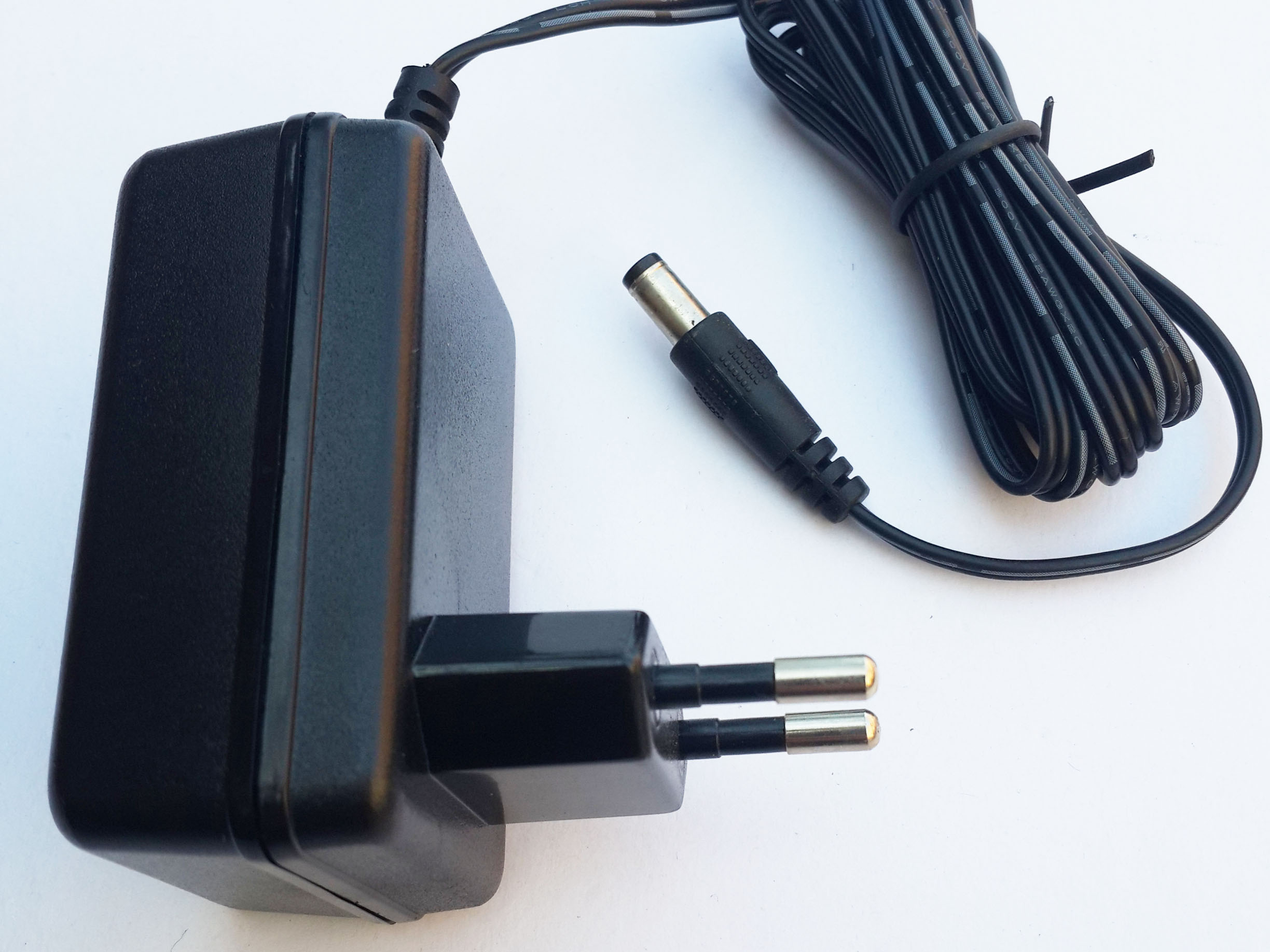 12V 1.5A power adapter CE