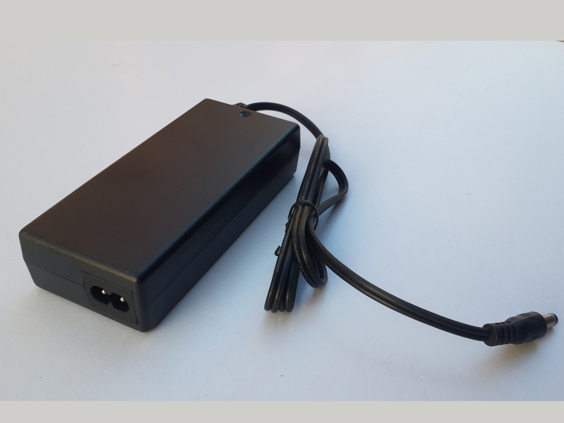 MCU automatic Ni-mh Battery charger 12S 18V 2A