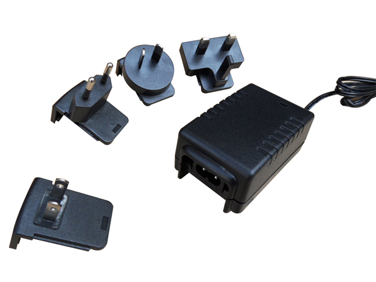 Interchangeable plug power supply 12V 1.5A