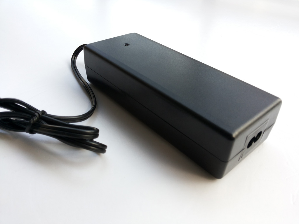 12.6V 7A Lithium Battery Charger Li-ion charger