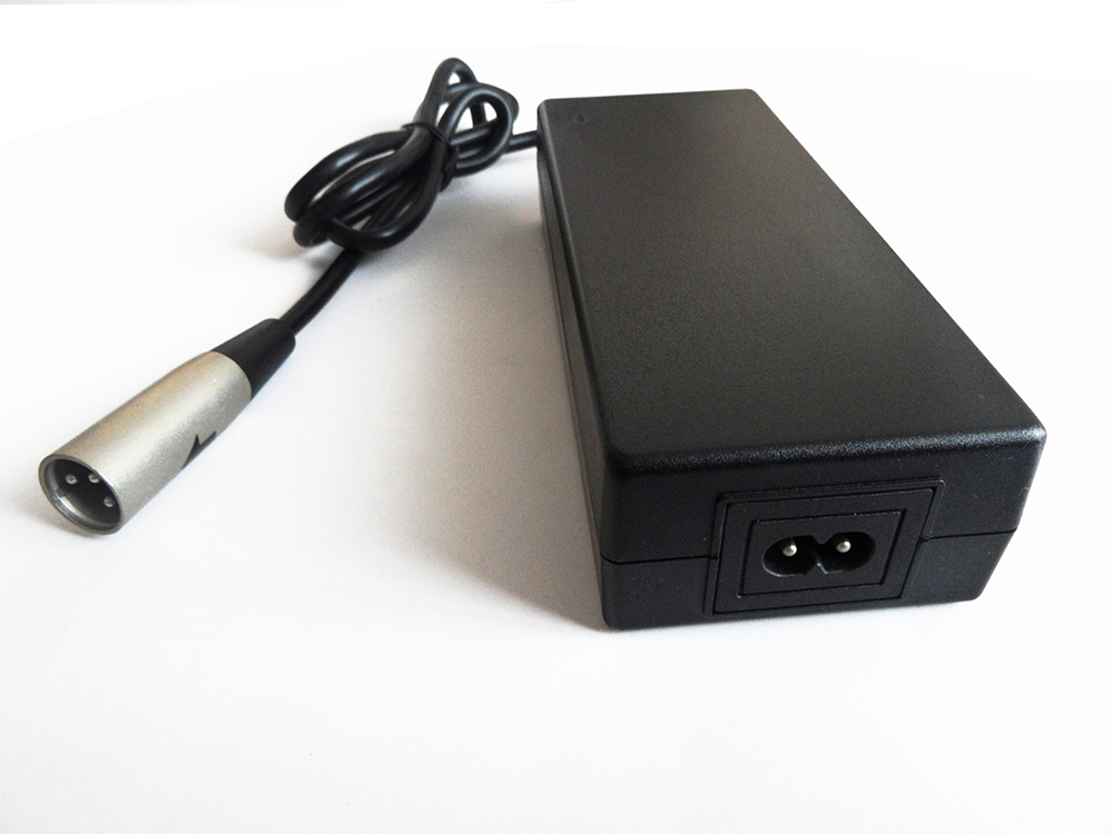 29.4V4.2A Lithium-ion charger for wheelchair