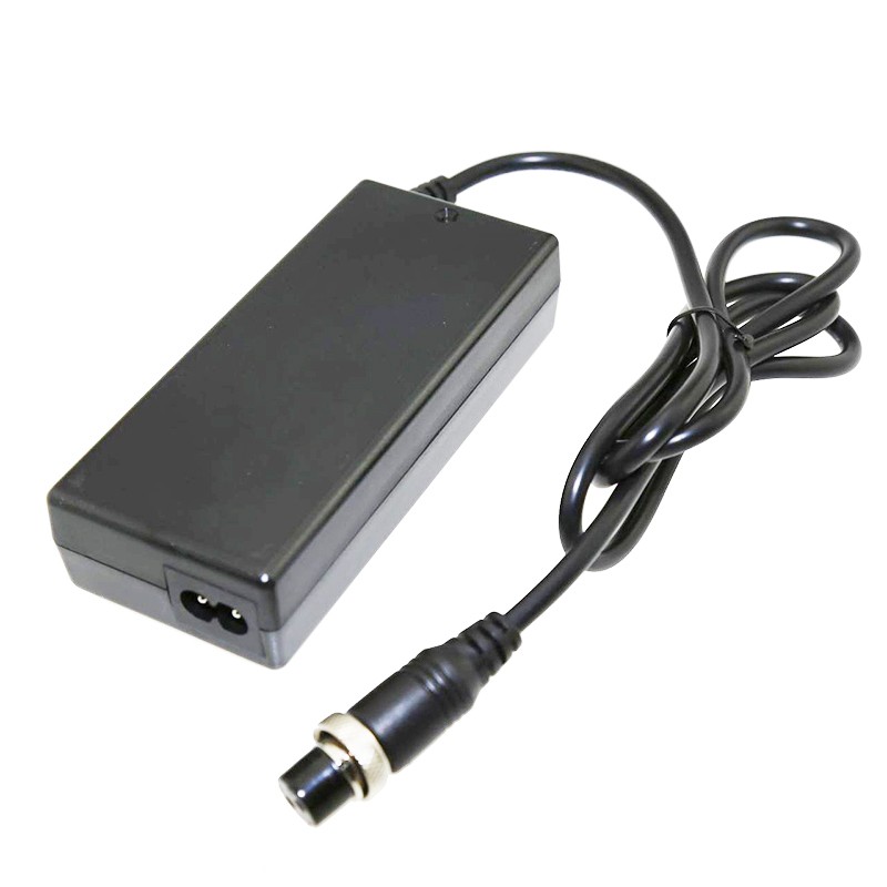 Constant current LED driver